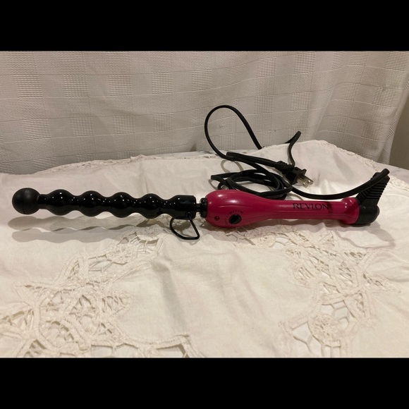 Revlon Curl Magic Curling Iron - Picture 1 of 8